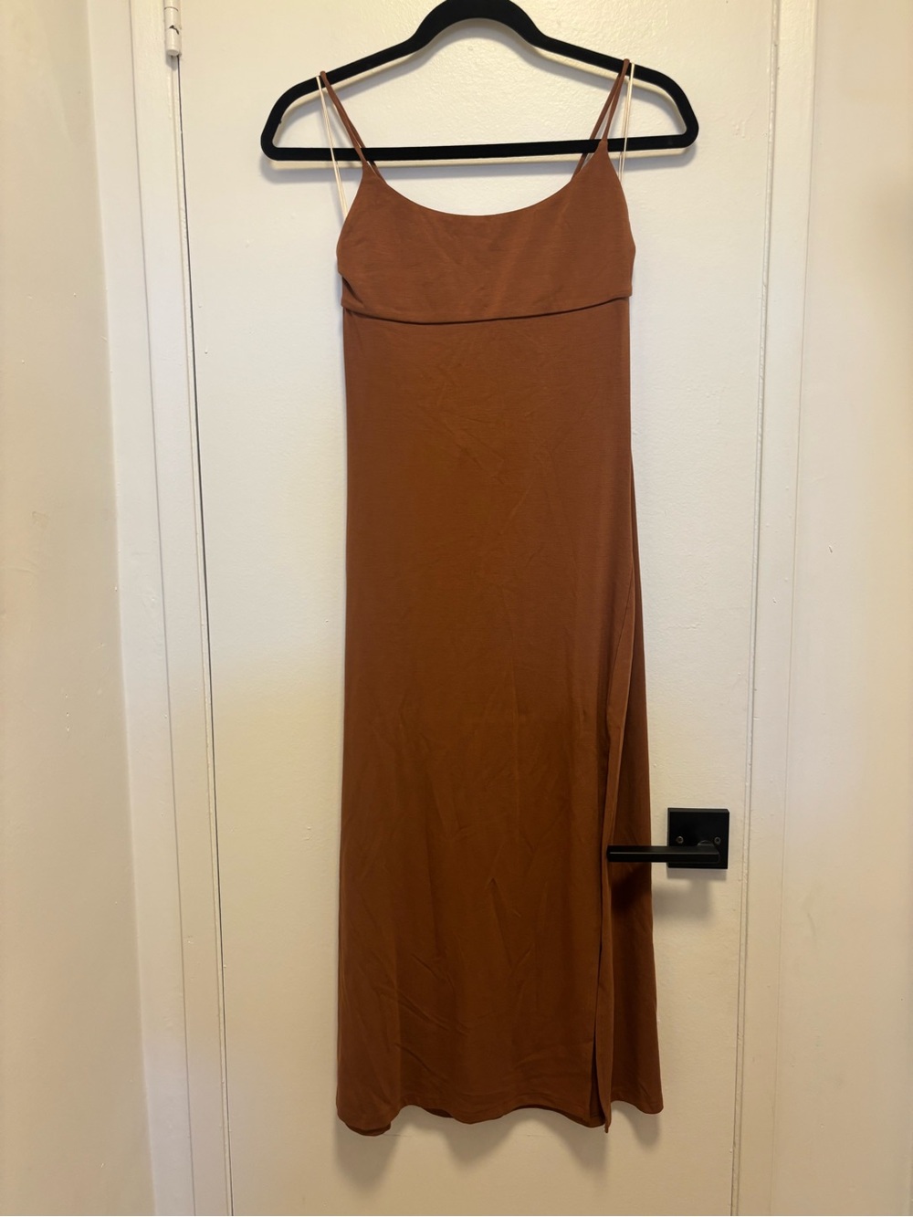 Aritzia Wilfred Spaghetti Strap Slip Dress in Brown Size M